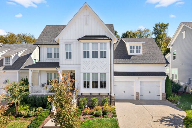 2003 Mcavoy Dr, Franklin