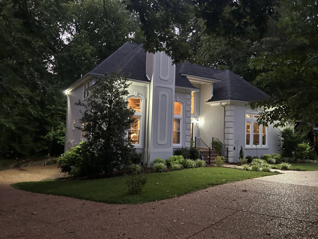 132 Laural Hill Dr, Smyrna