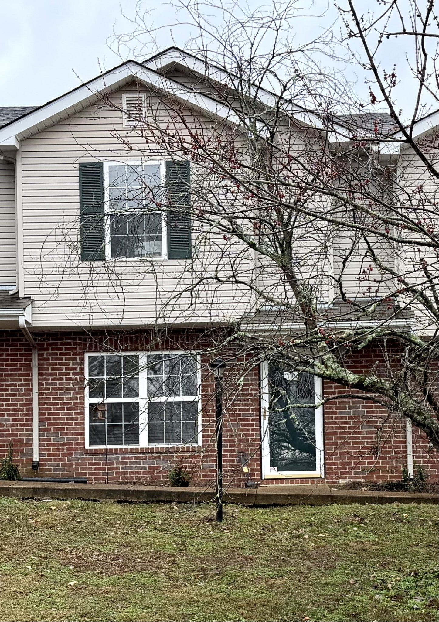 Home for sale in 110 Waterview Dr Hendersonville, TN