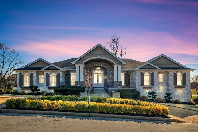 100 Glenway Pt, Lebanon