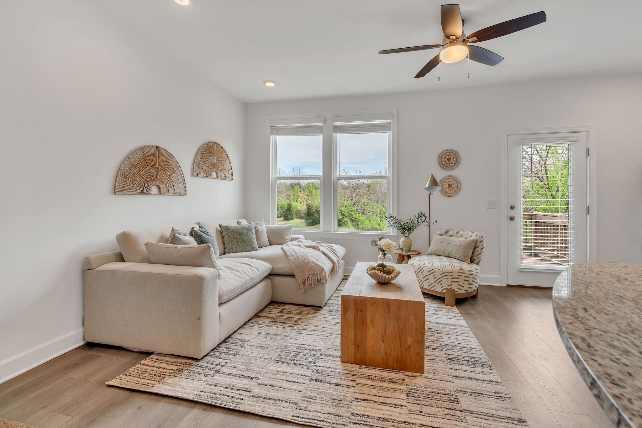 Photo of Listing #3122456