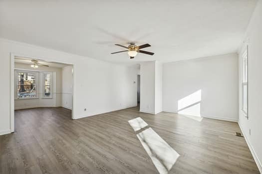 Photo of Listing #3122593