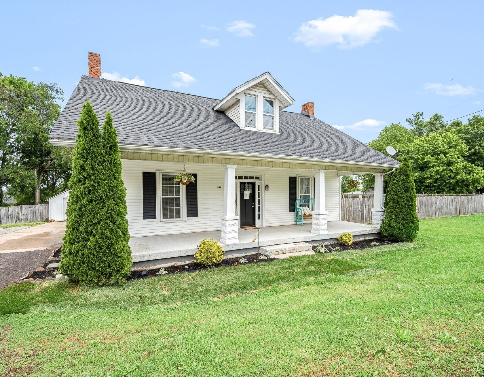 Home for sale in 634 Hwy 52 E Portland, TN