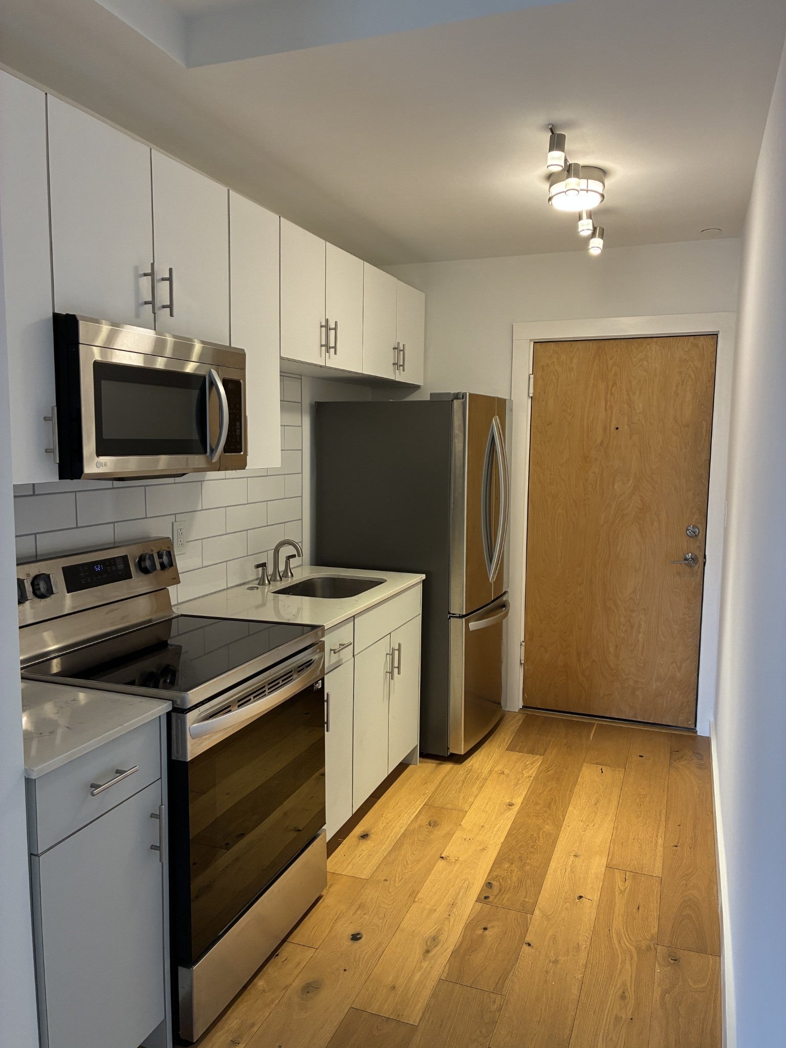 Photo of Listing #3123030