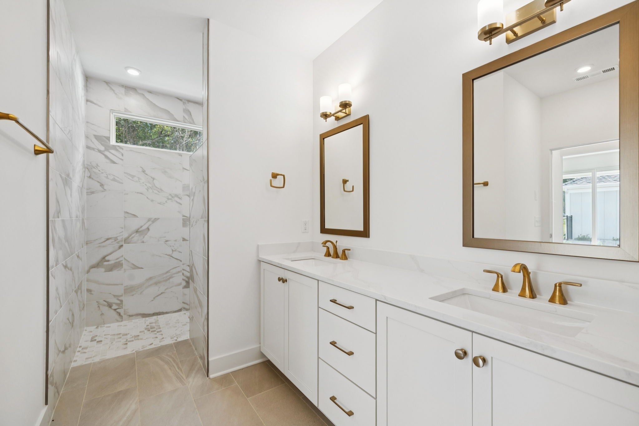 Photo of Listing #3123288