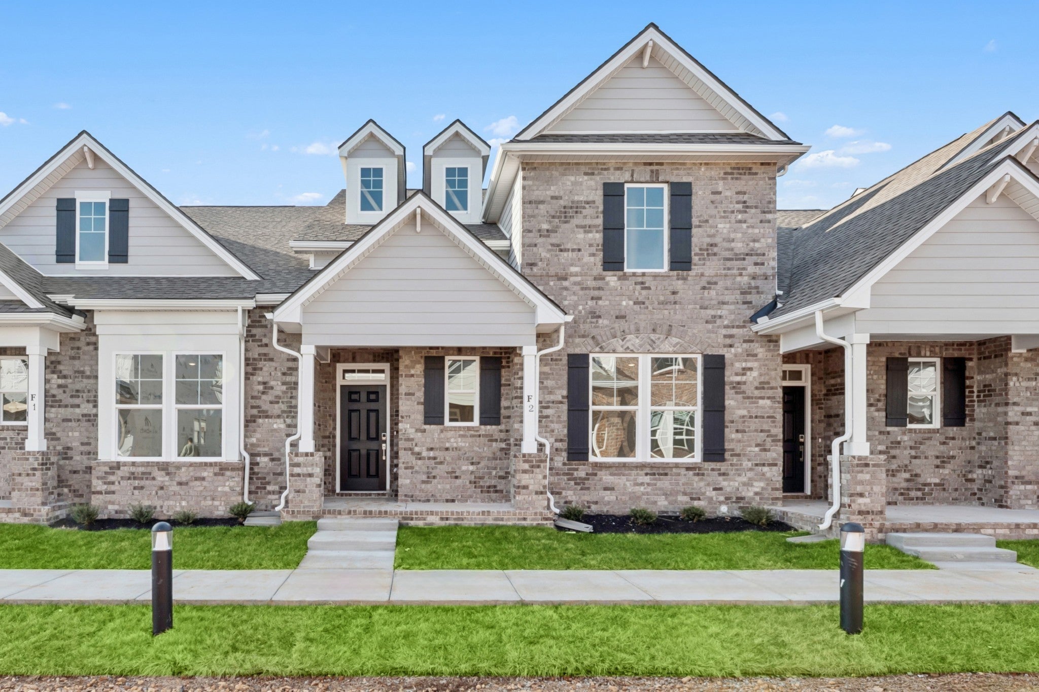 Photo of Listing #3123542