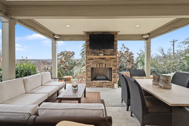 330 Finnhorse Ln, Franklin