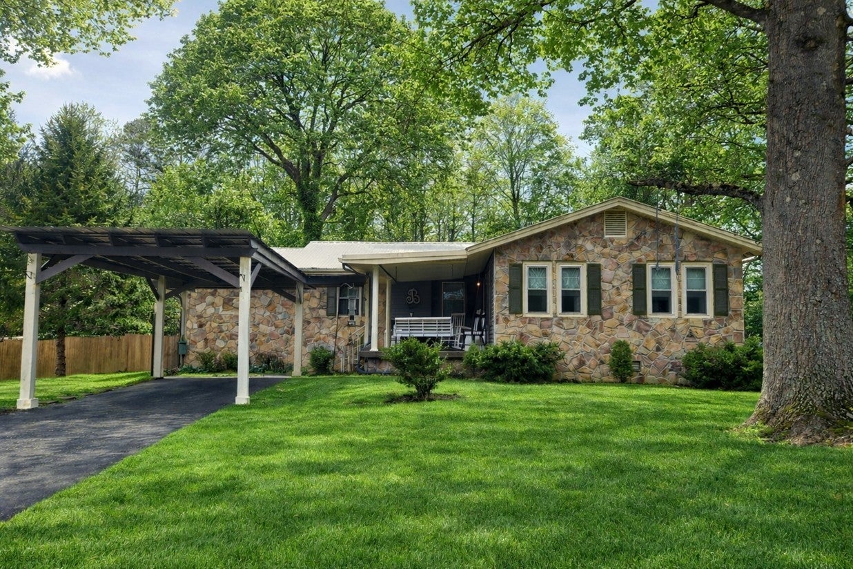 Photo of Listing #3123589