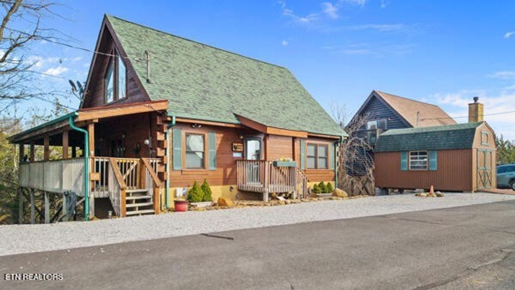 940 Buck Way, Sevierville