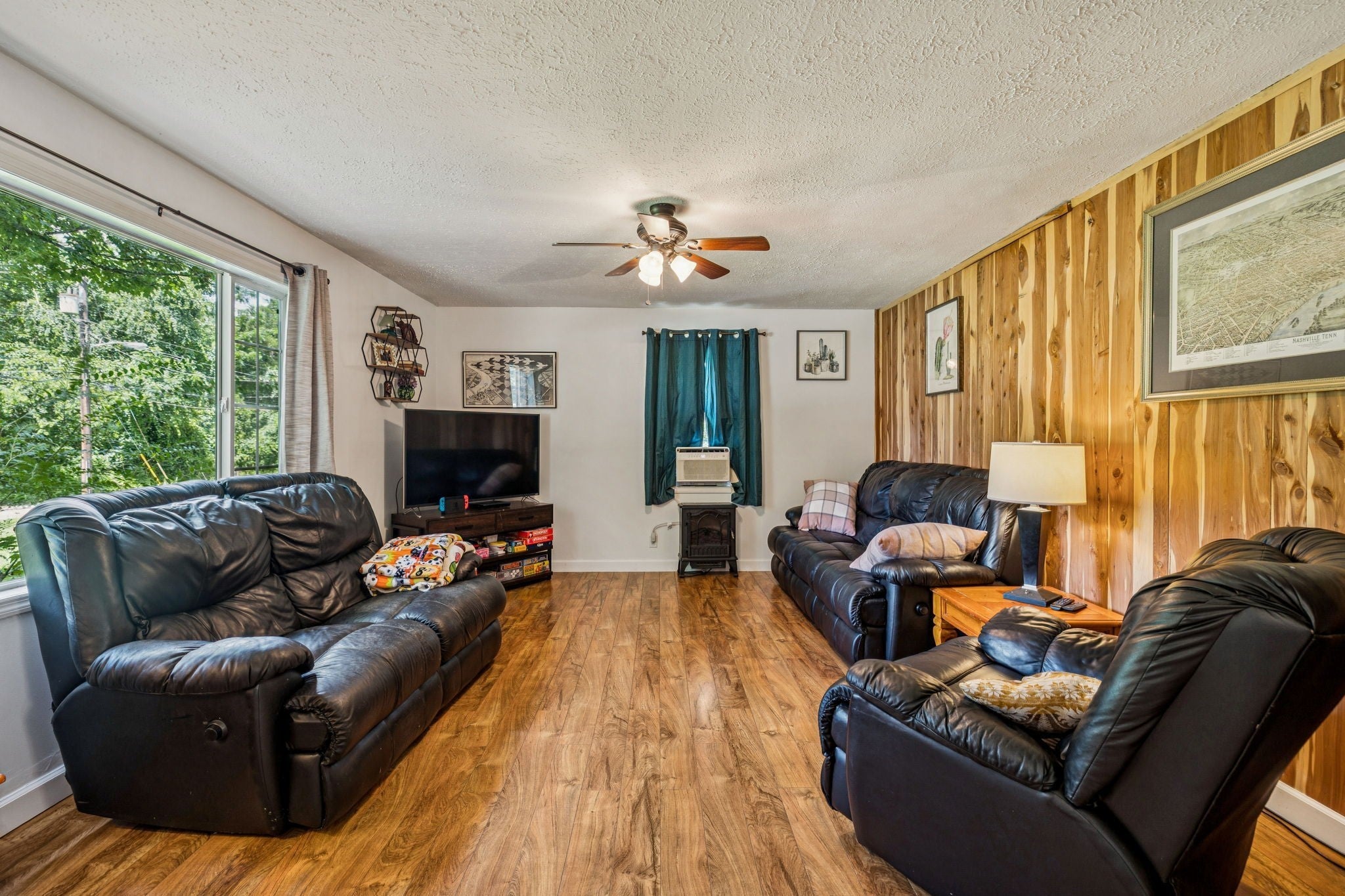 Photo of Listing #3123641