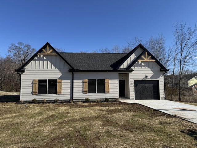 403 Hidden Valley Cir, McMinnville