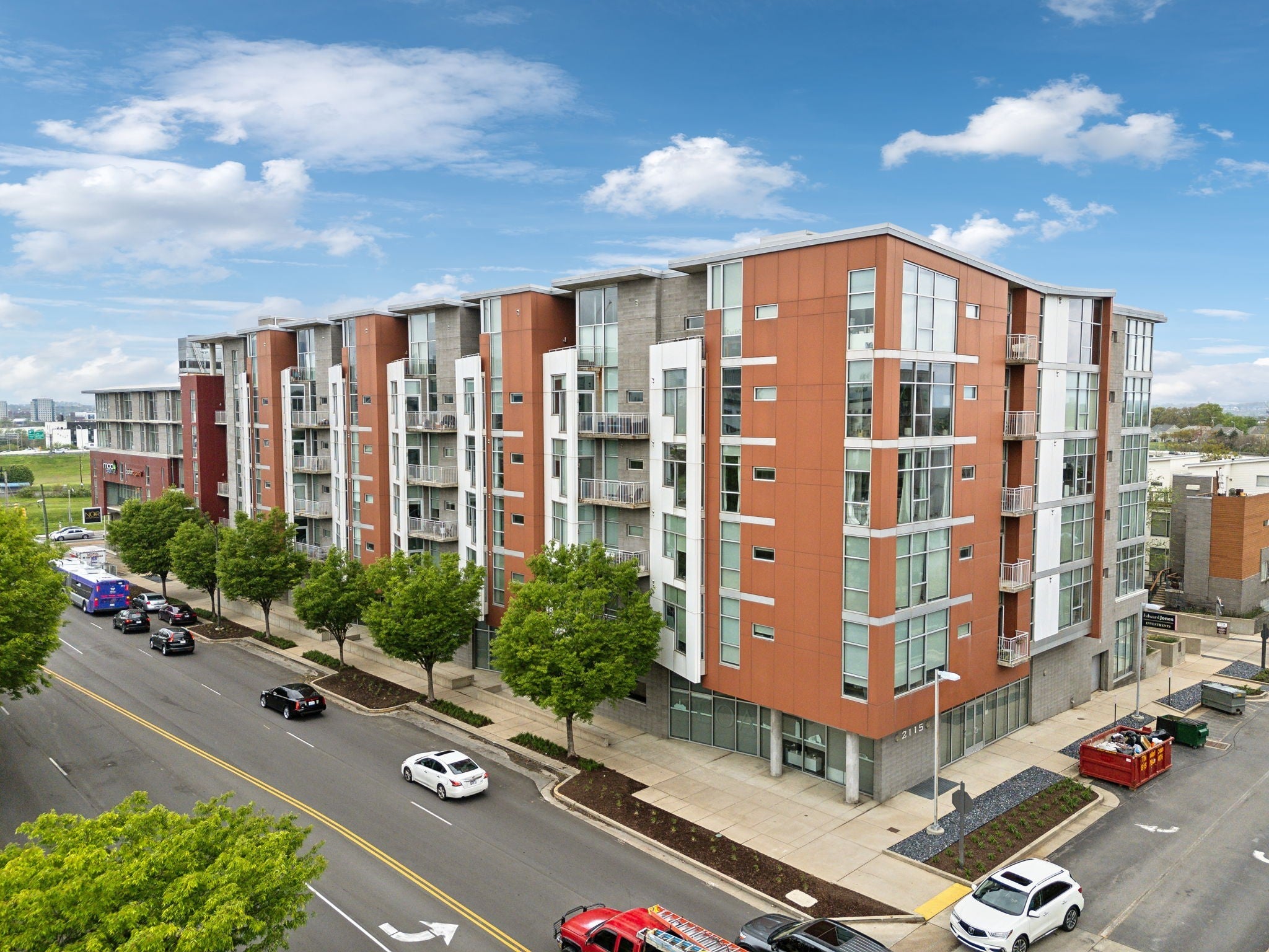 Photo of Listing #3123785