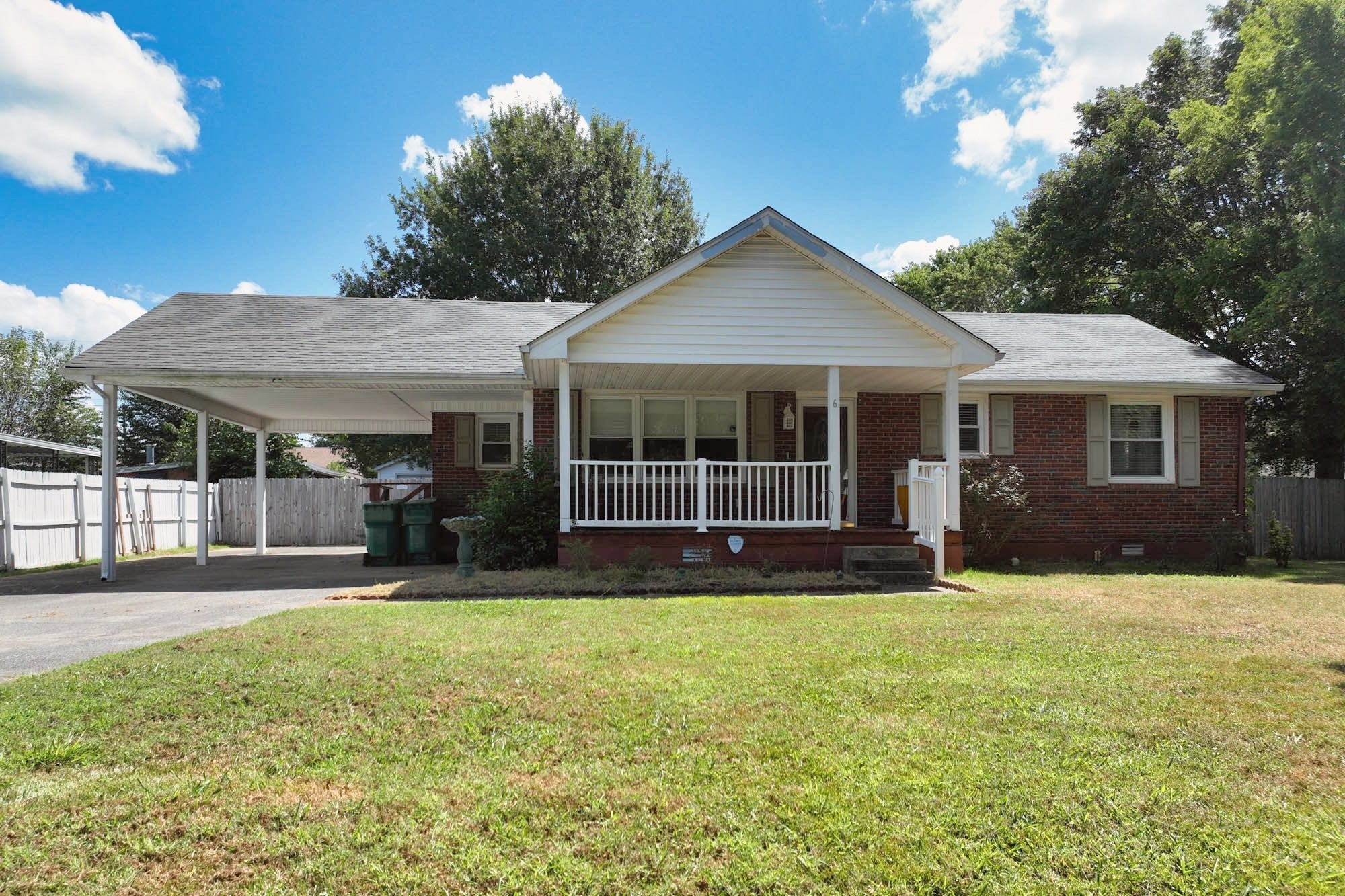 Photo for MLS 3123794 in 6 Welch St Clarksville, TN - 37040