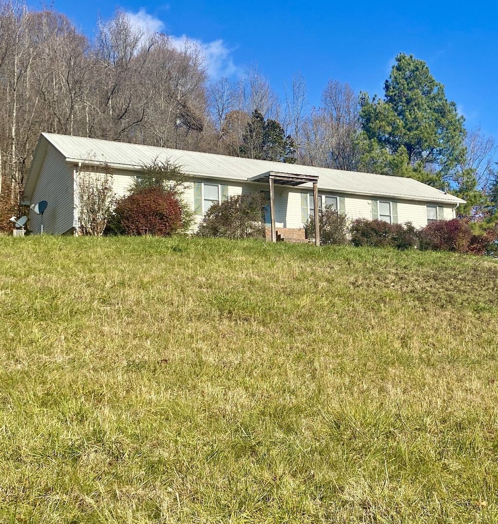 4570 Highway 64 E, Pulaski