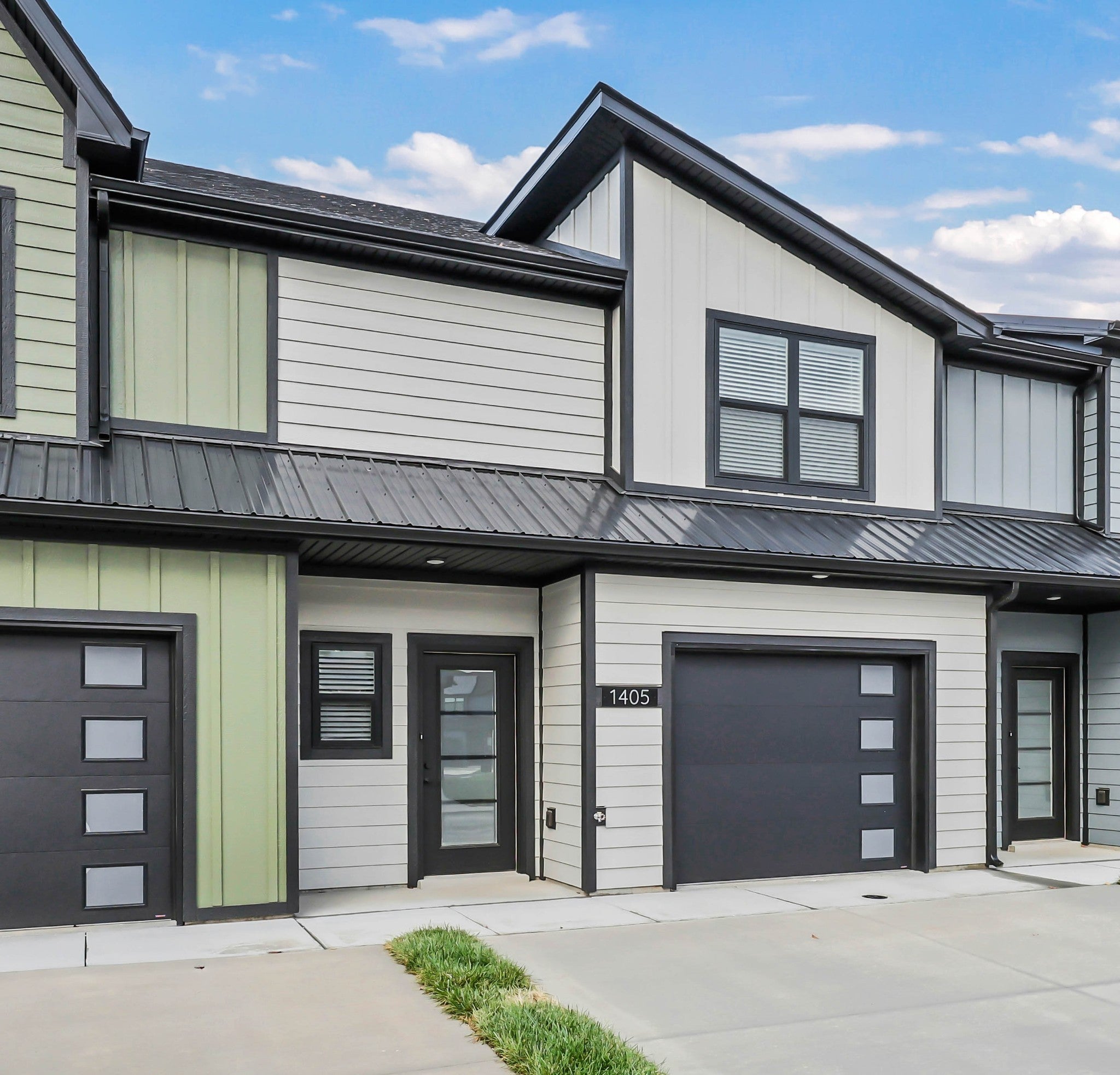 Photo of Listing #3123916