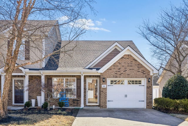 3309 Risen Star Dr, Murfreesboro