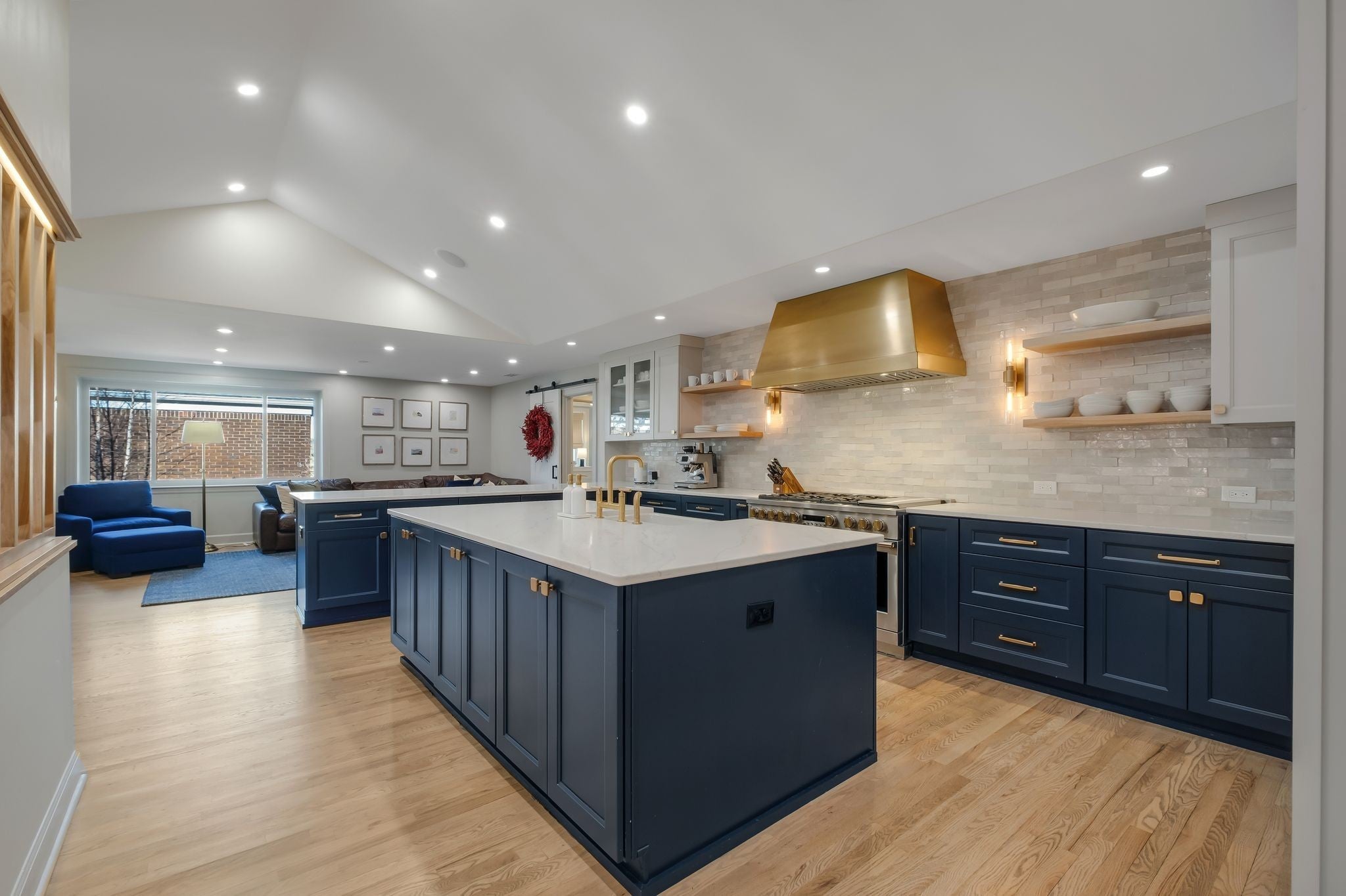 Photo of Listing #3124660