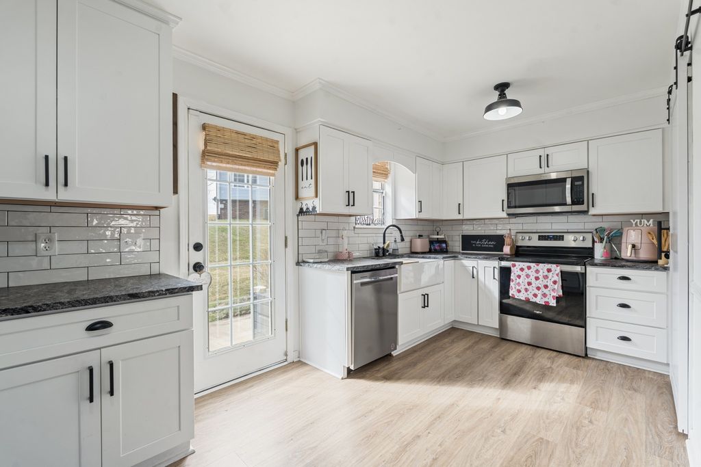 61 Rolling Meadows Dr, Goodlettsville