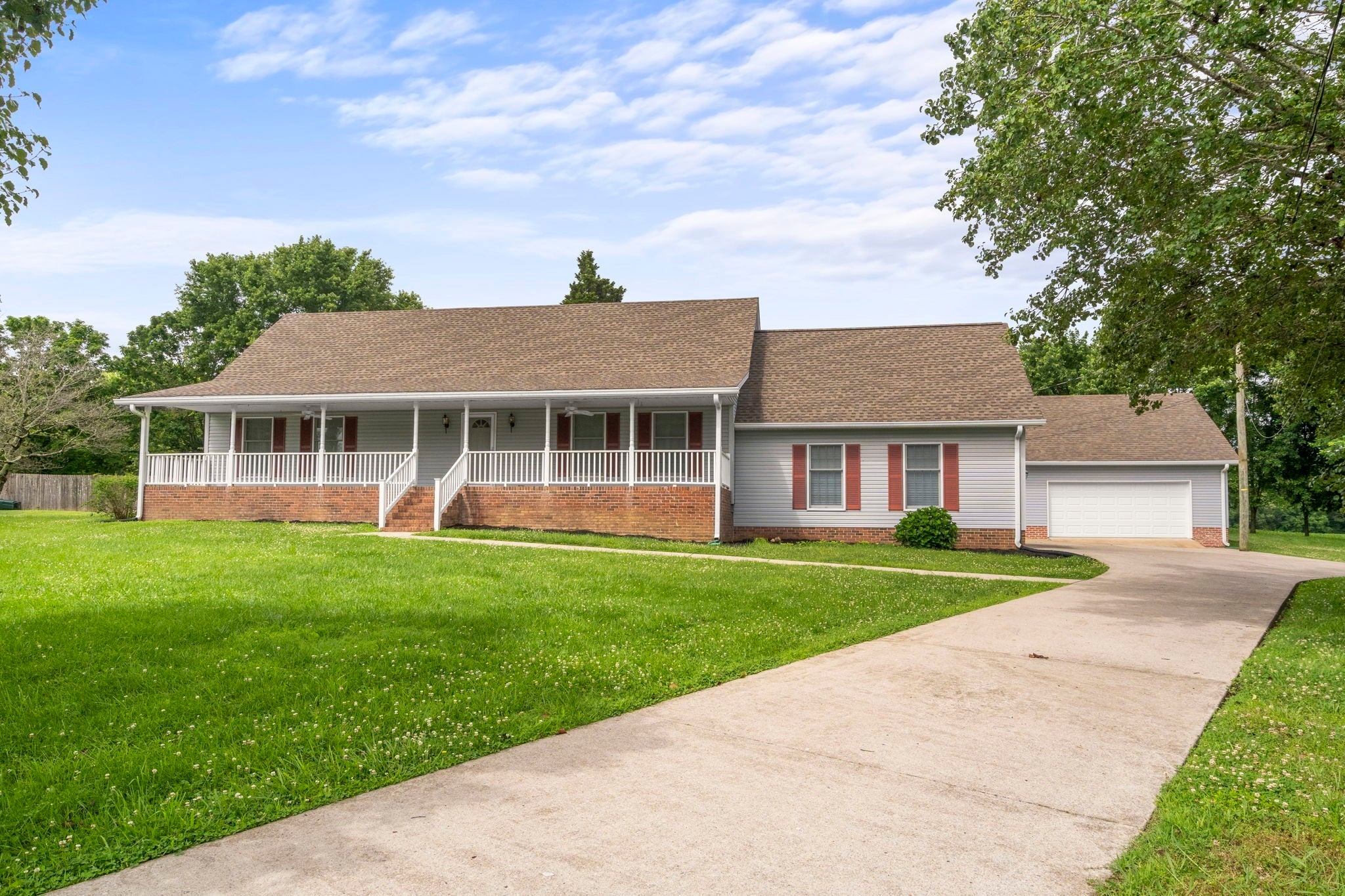 Photo of Listing #3127650