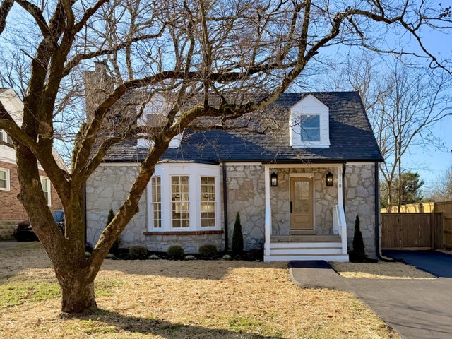 1118 Sunnymeade Dr, Nashville