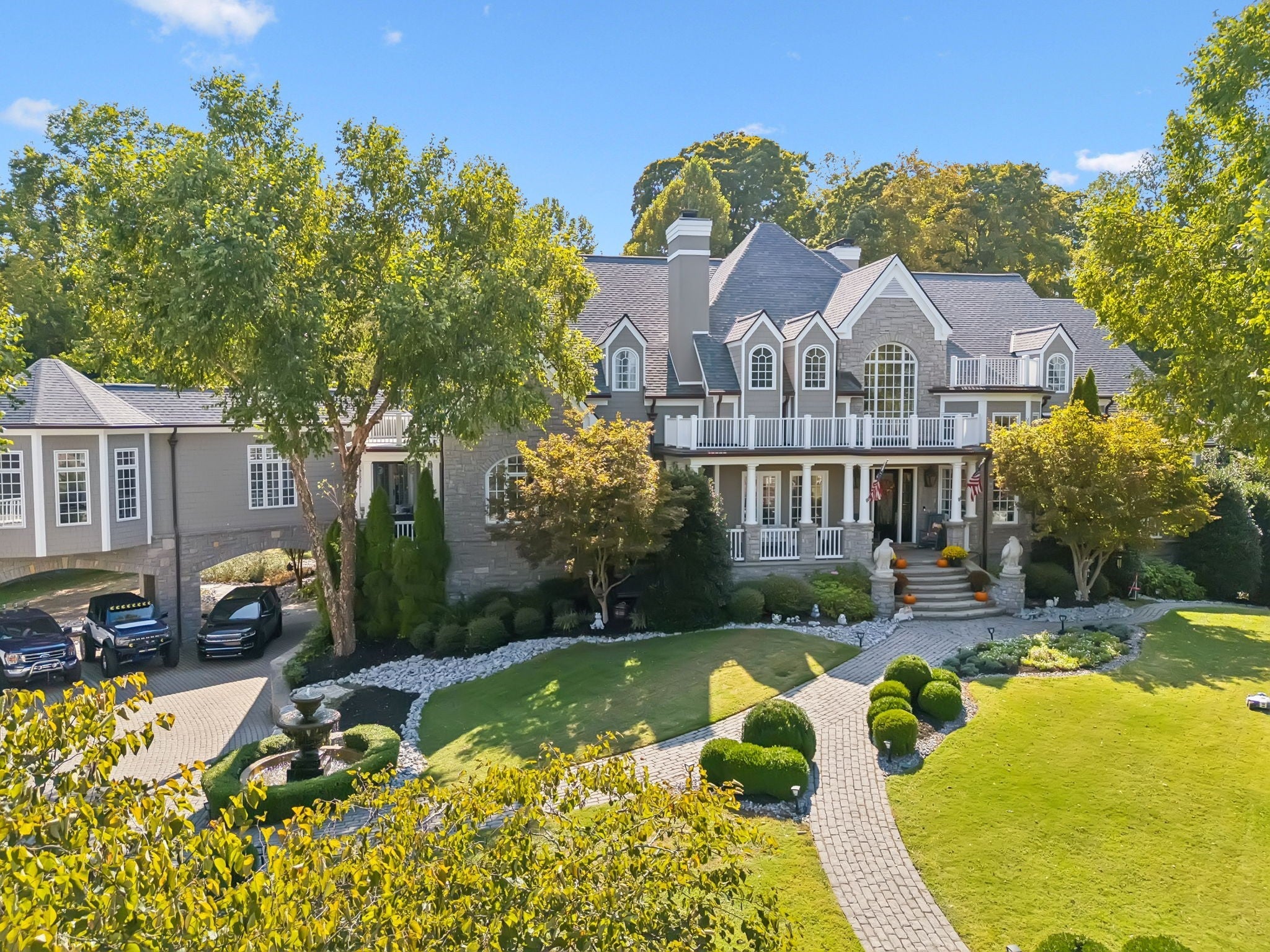 Photo of Listing #3127809