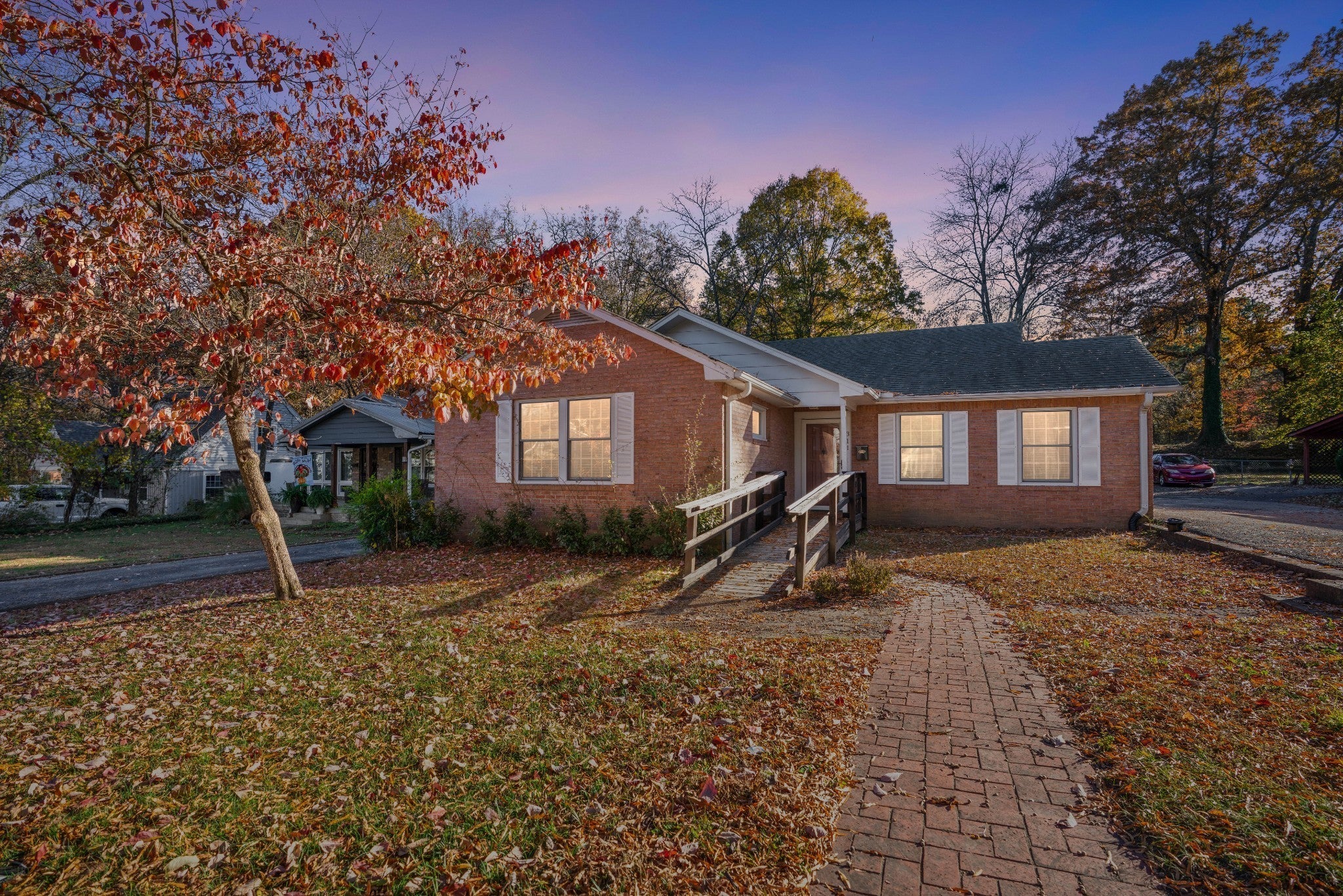 Photo of Listing #3128045