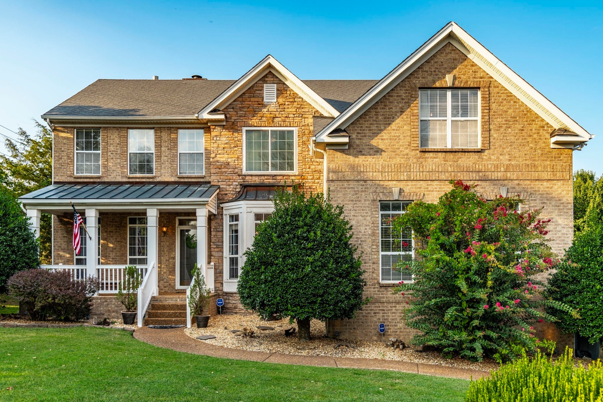 Photo of Listing #3128092