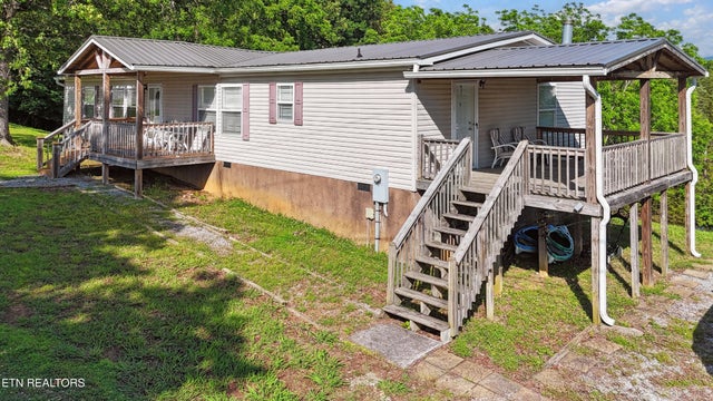 1366 Paradise Lane, Dandridge