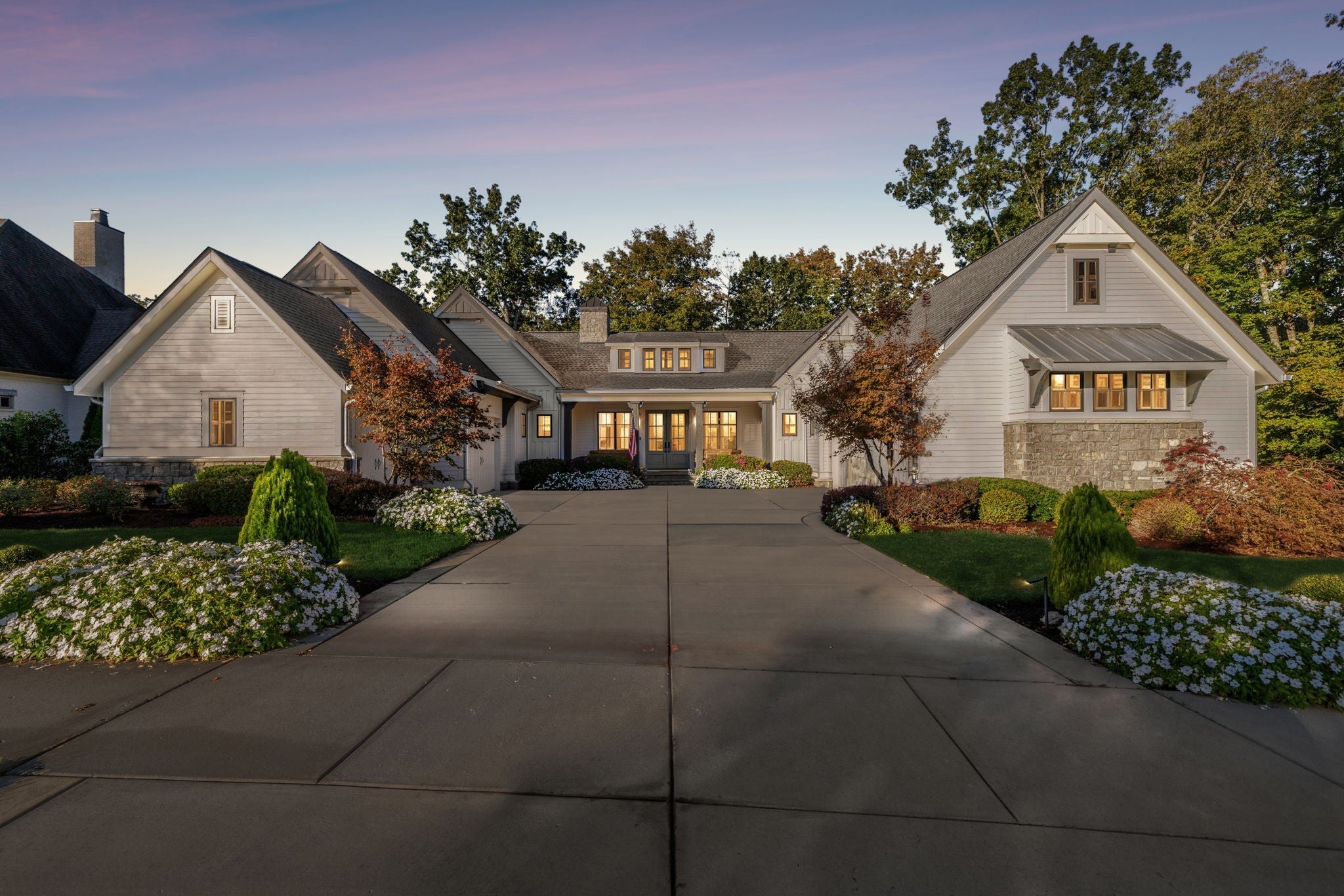 Photo of Listing #3128411