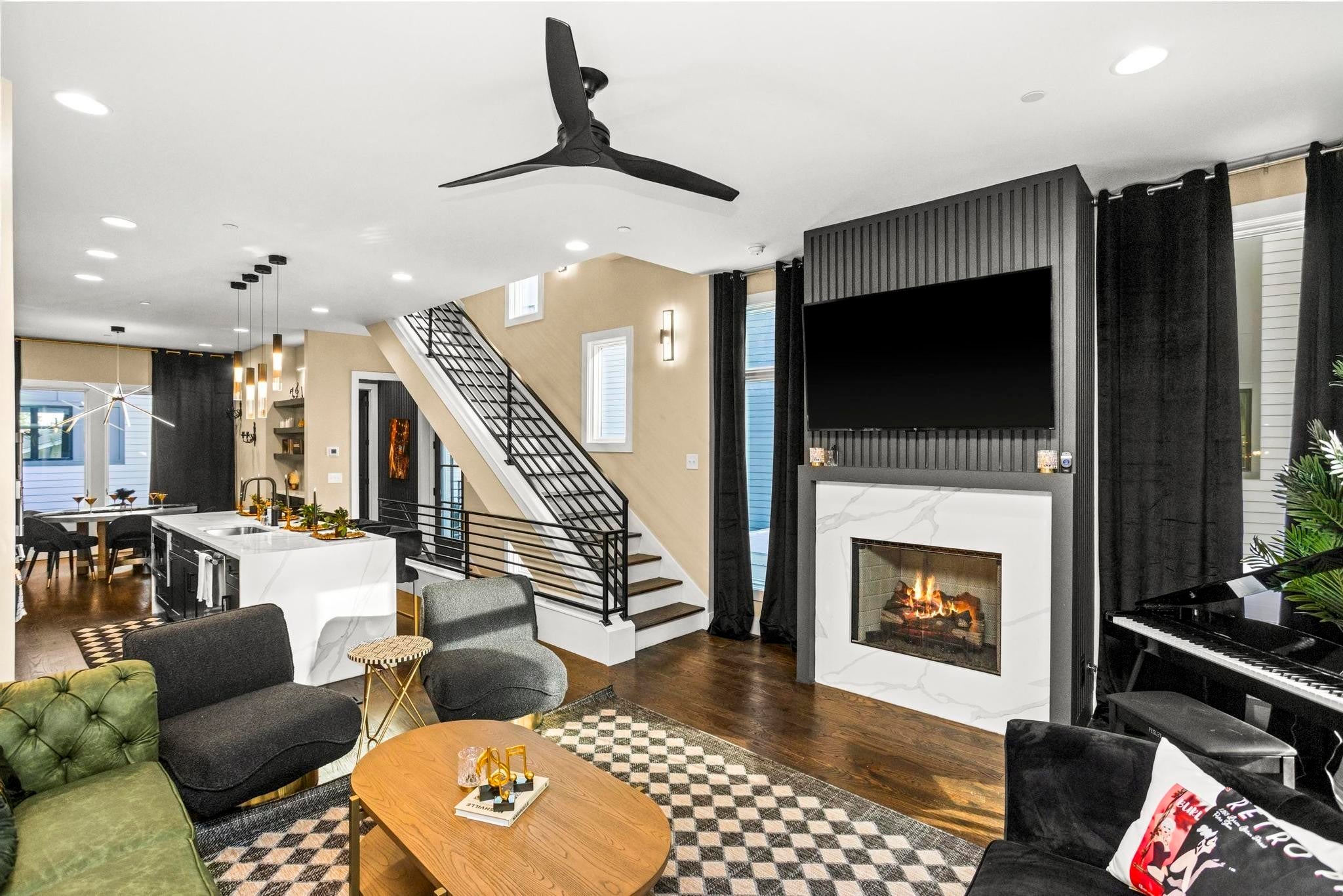 Photo of Listing #3128422