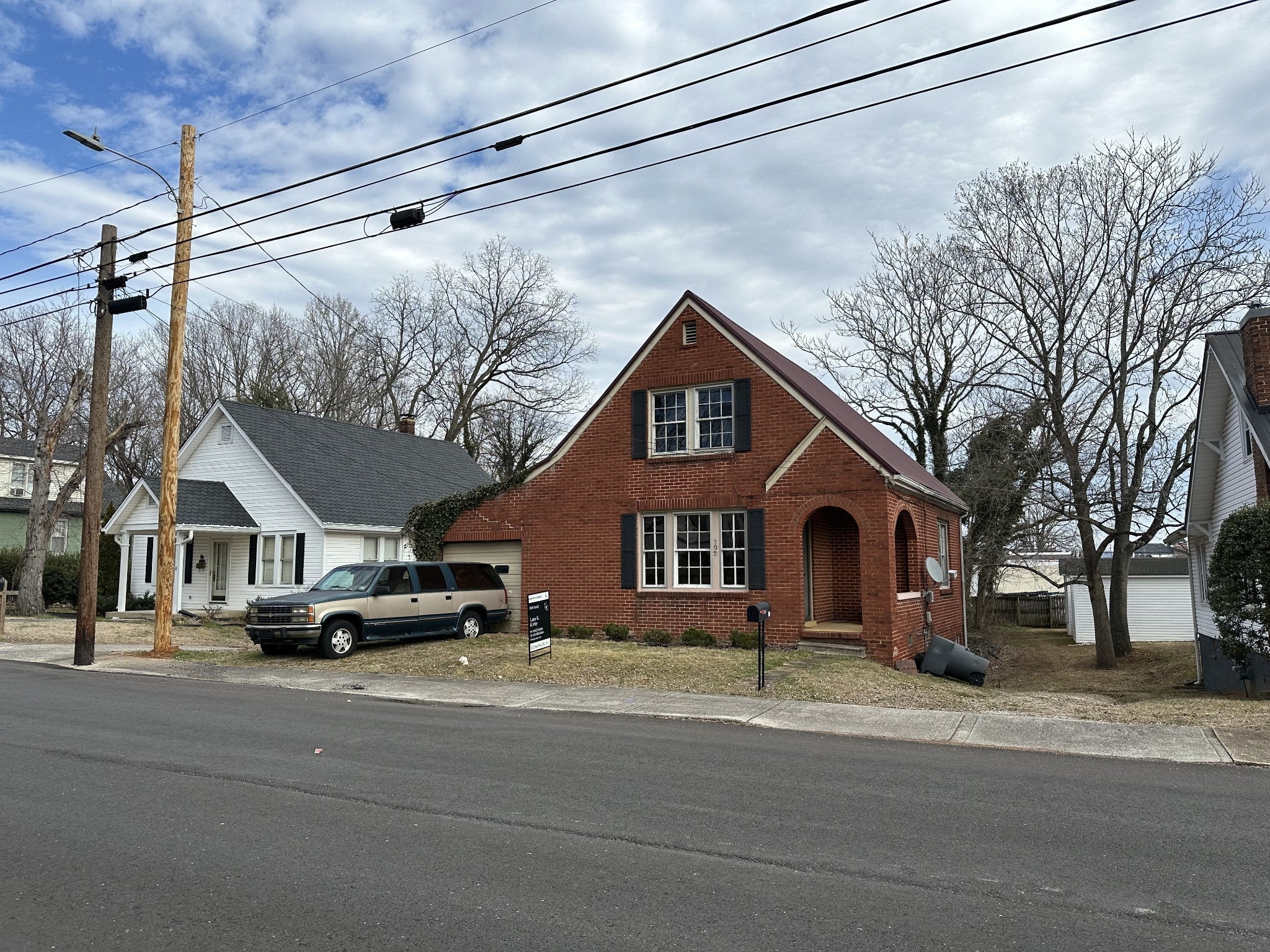 Photo of Listing #3128495