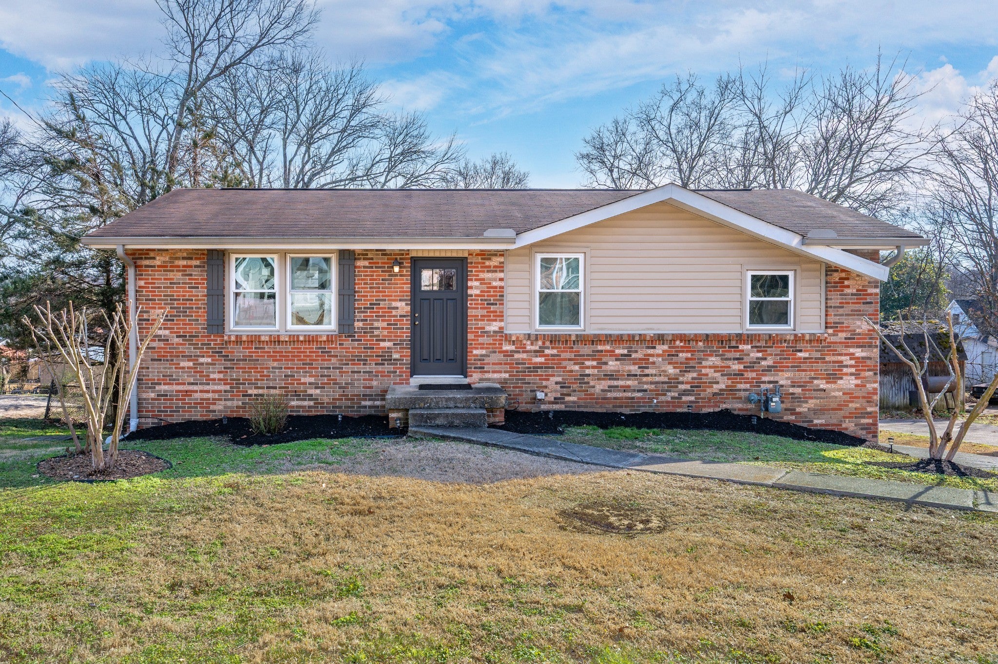 Photo of Listing #3128552