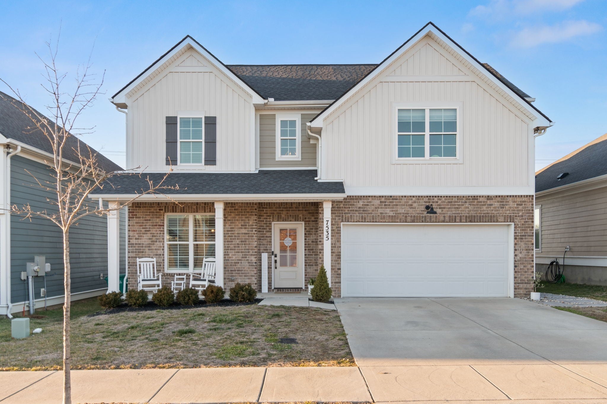 Photo of Listing #3128602