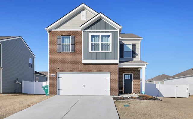 1609 Sparrow Ln, Lebanon