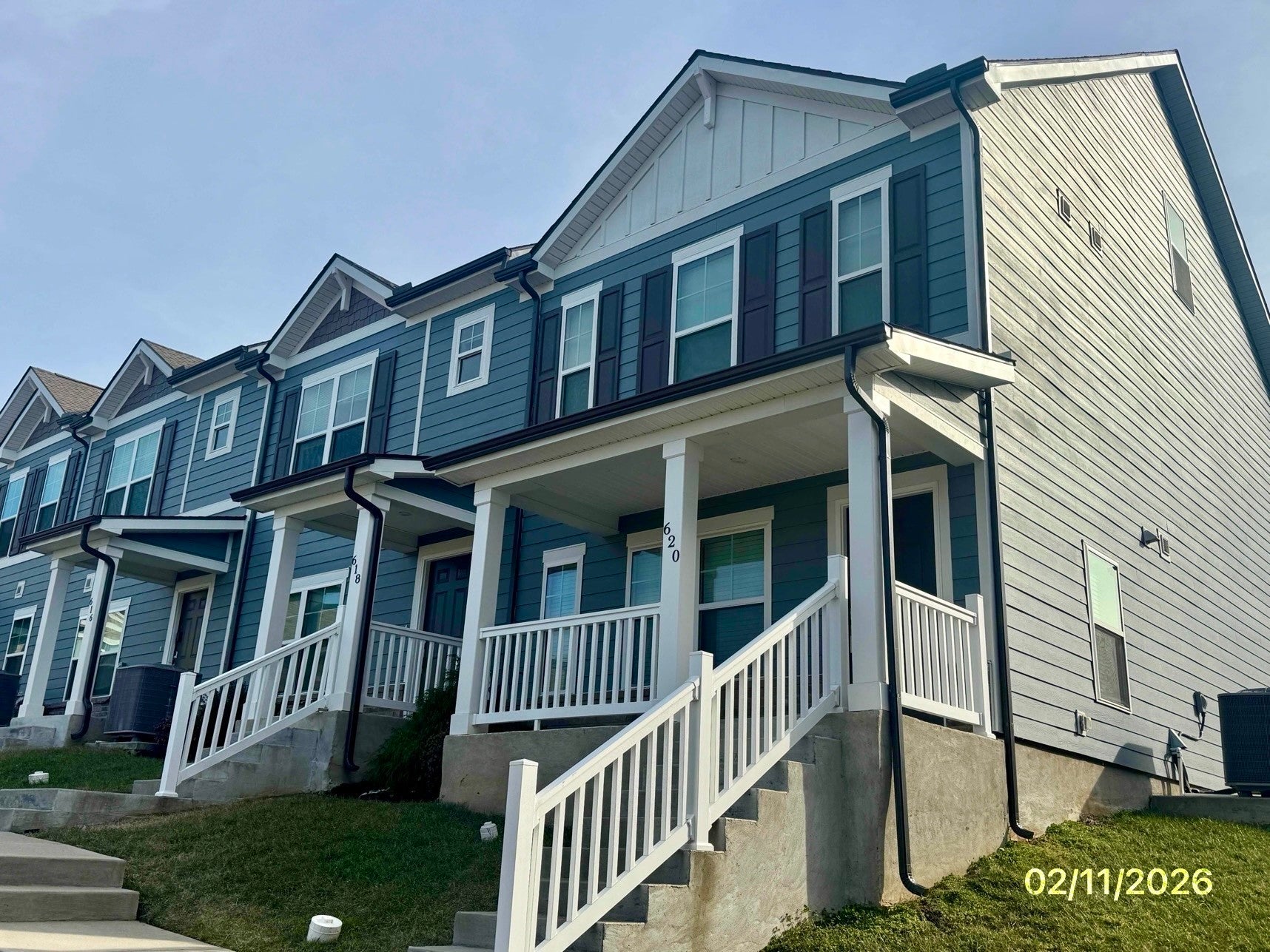 Photo of Listing #3128907