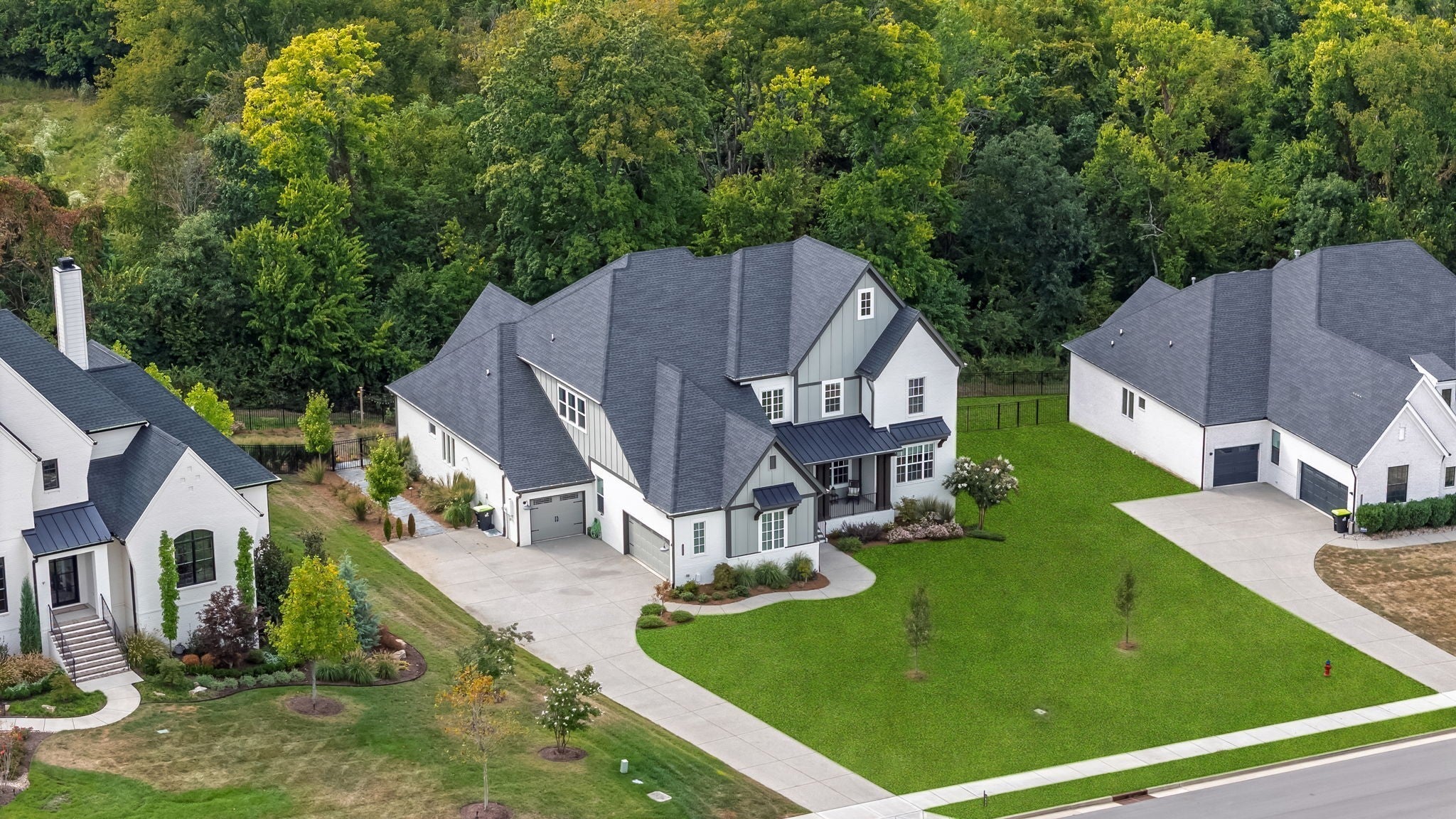 Photo of Listing #3128913