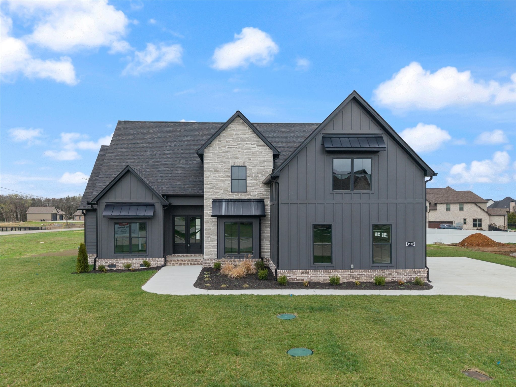 Photo of Listing #3128930