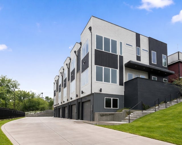 100 Fairview Ct, Nashville