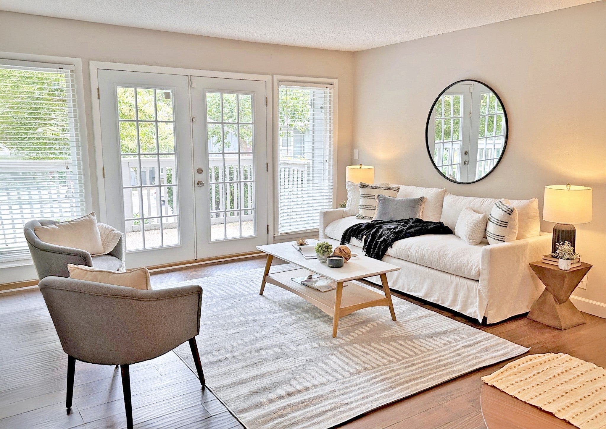 Photo of Listing #3128992