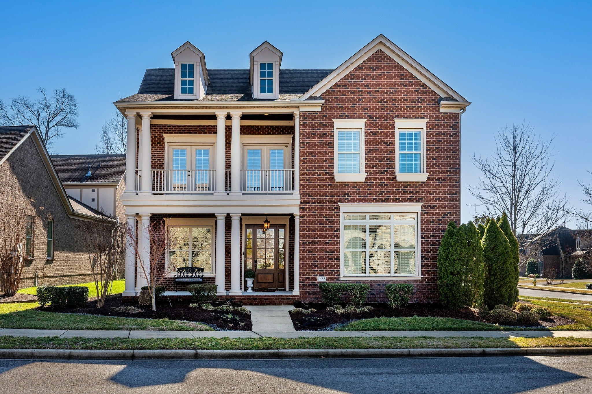 Photo of Listing #3129027