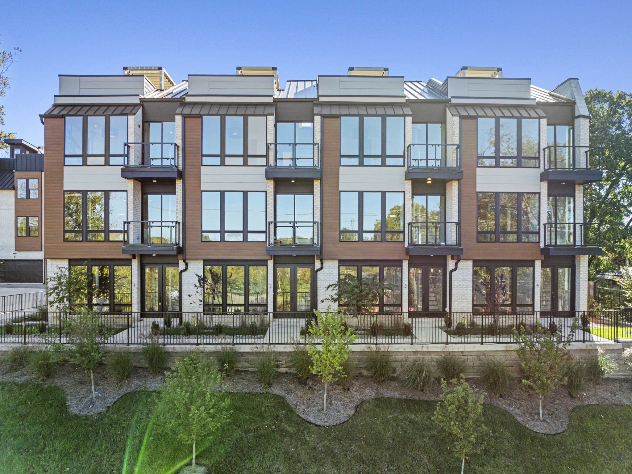 Photo for MLS 3129065 in 106 Grizzard Ave 7 Nashville, TN - 37207