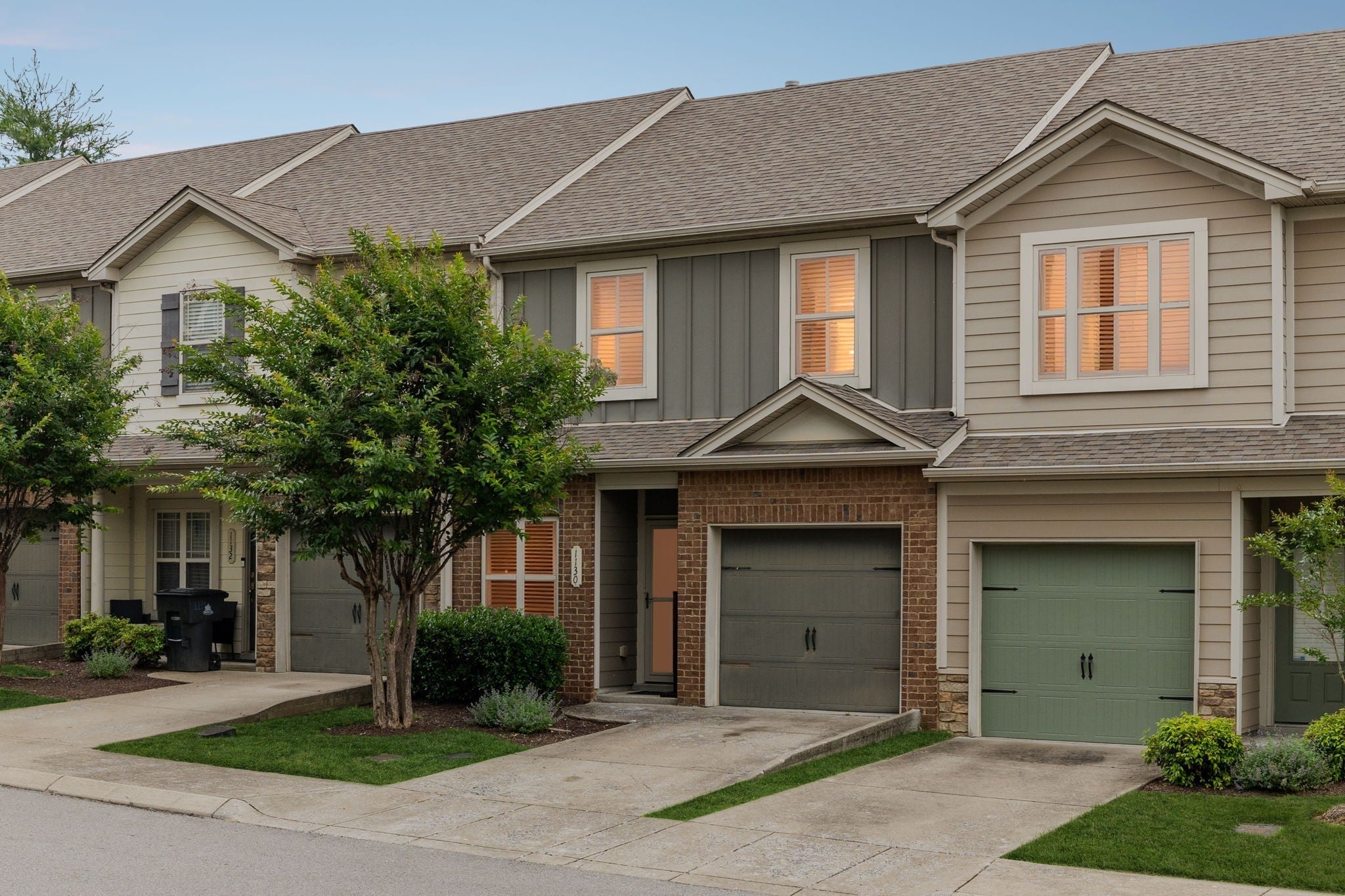 Photo of Listing #3129092