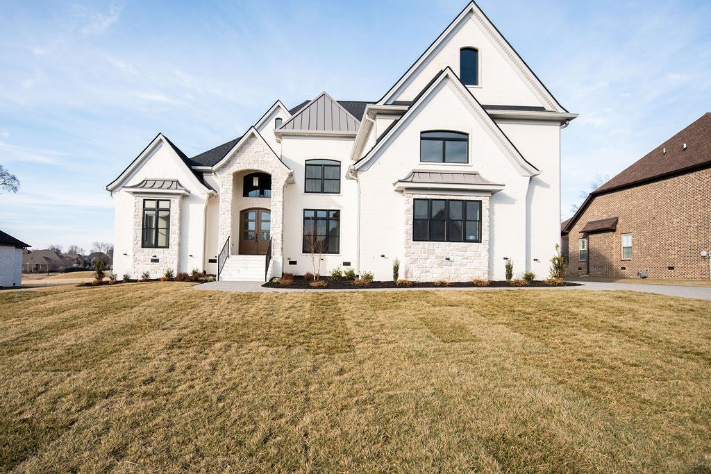 859 Harrisburg Ln, Mount Juliet