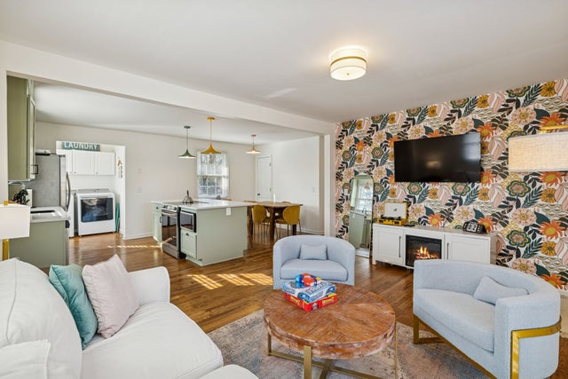 621 W Meade Blvd, Franklin