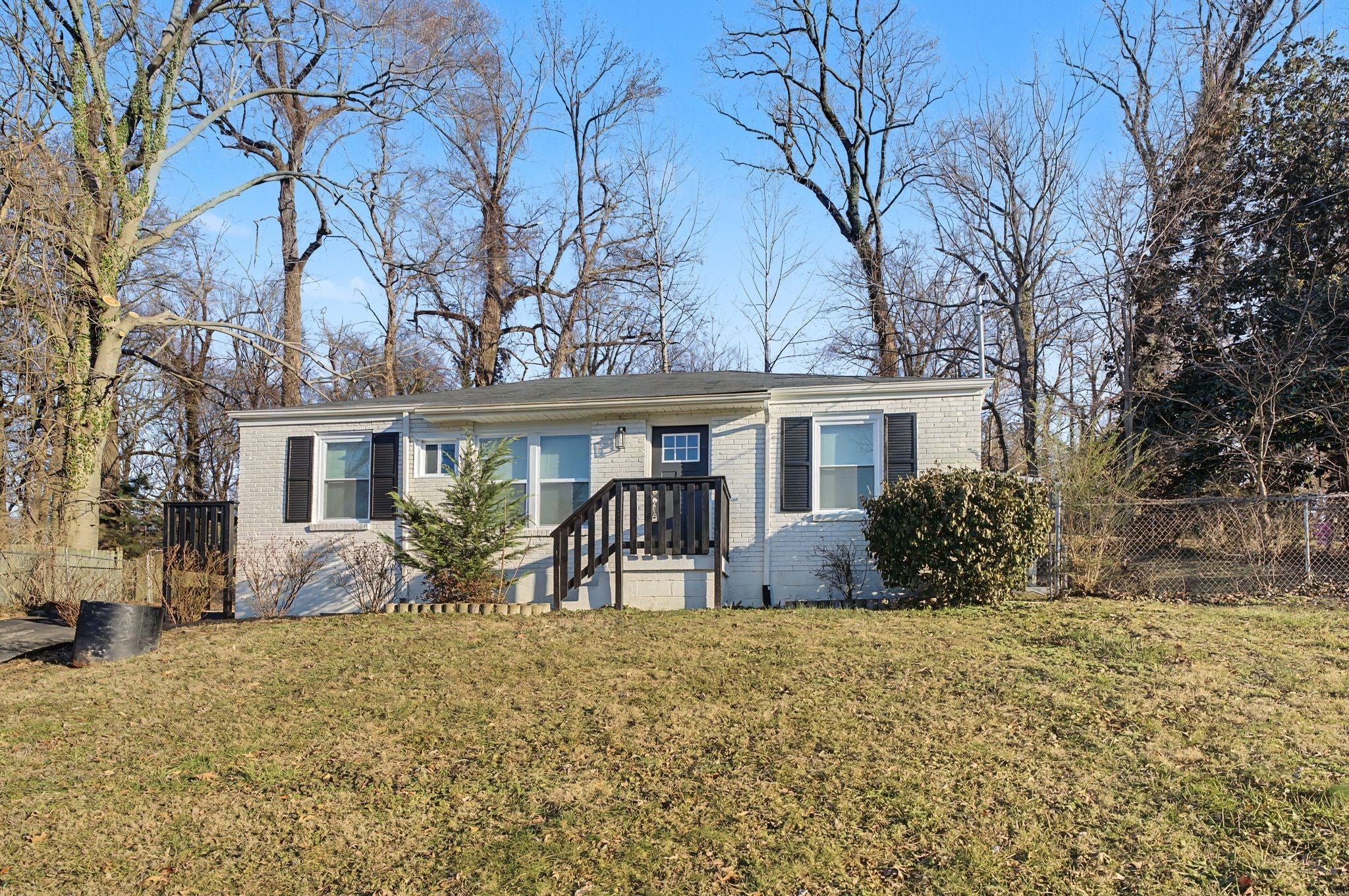 Photo of Listing #3129101