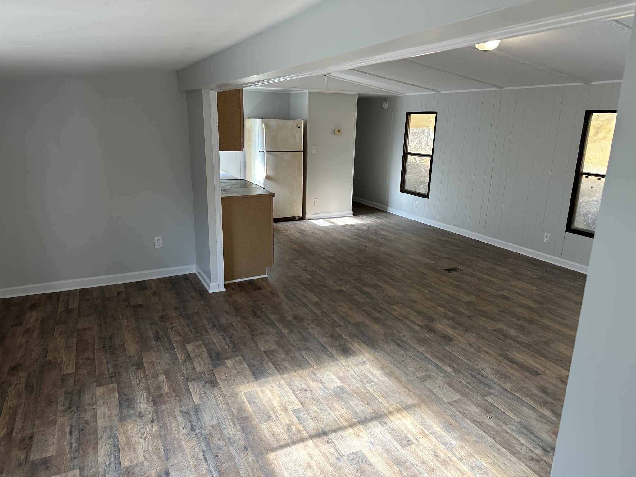 Photo of Listing #3129176