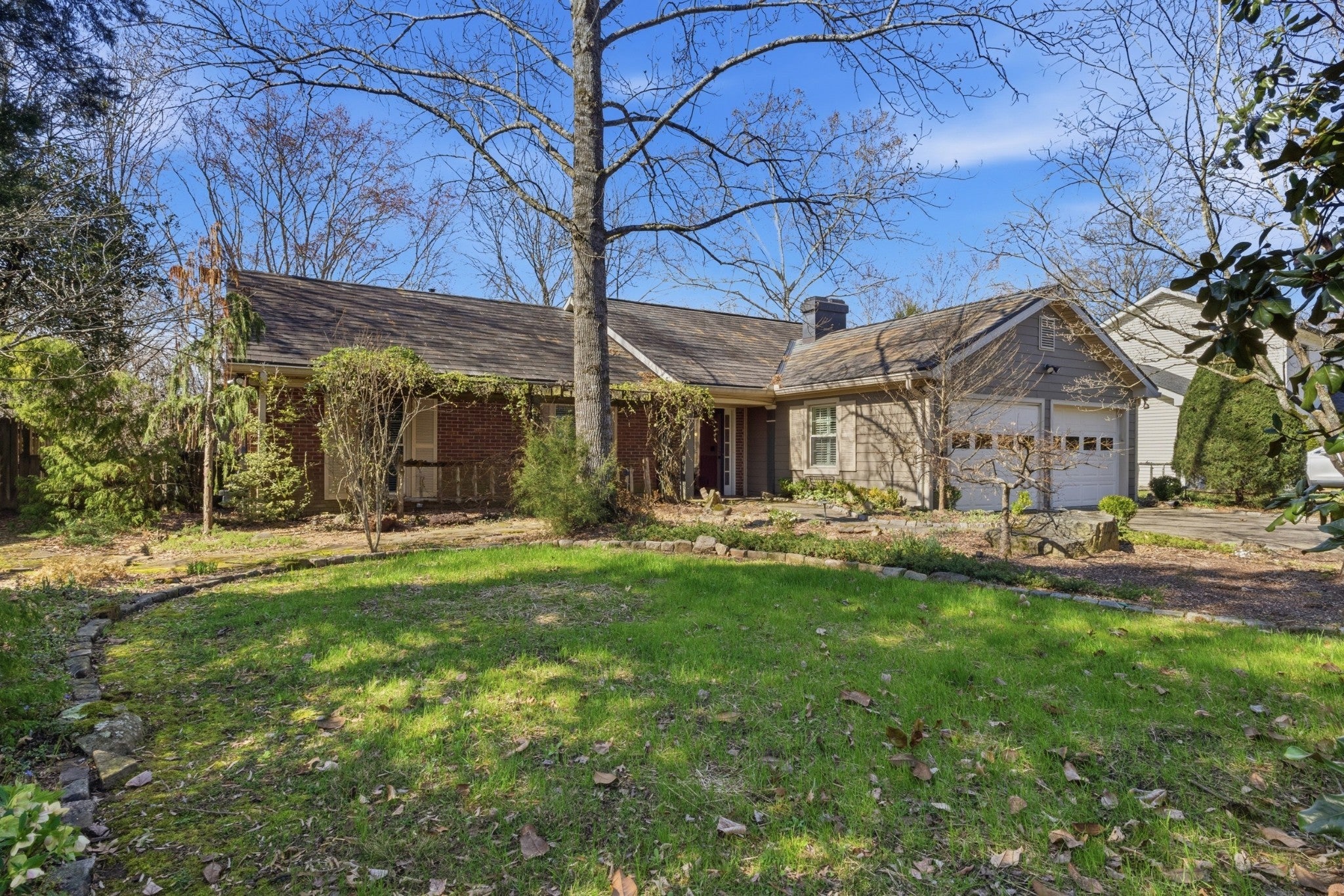 Photo of Listing #3129182