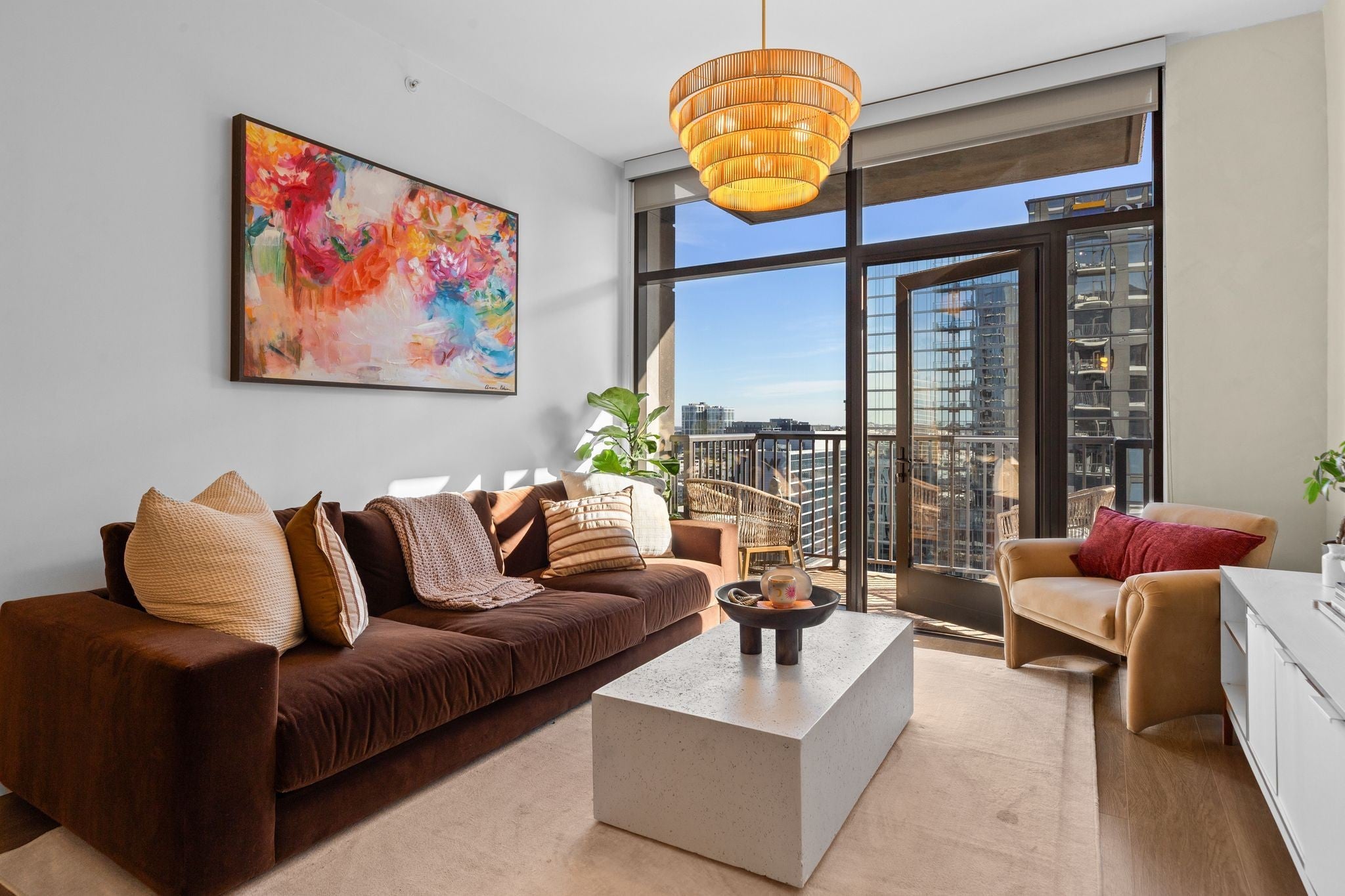 Home for sale in 1212 Demonbreun St 1606 Nashville, TN