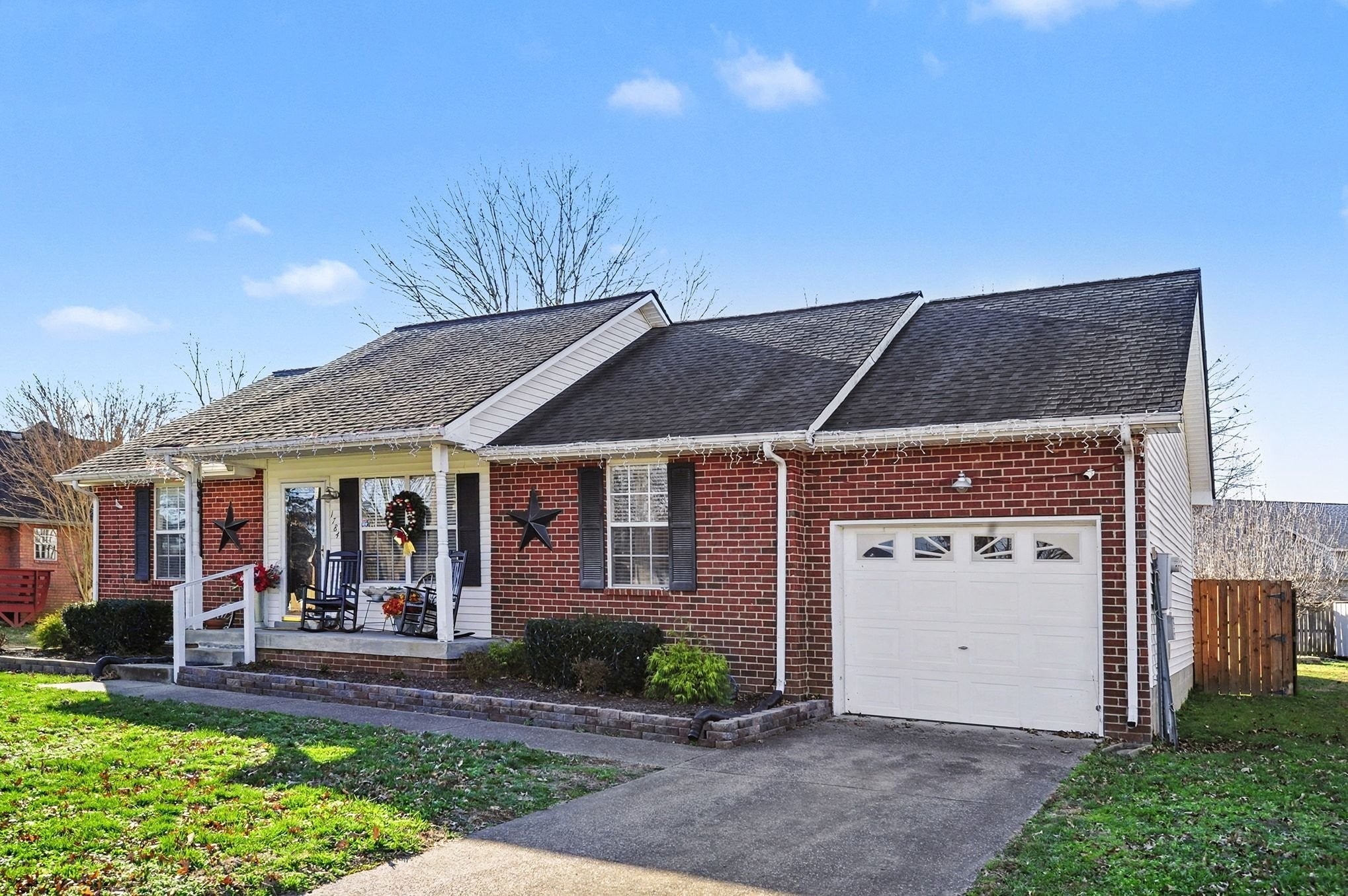 Photo of Listing #3129381