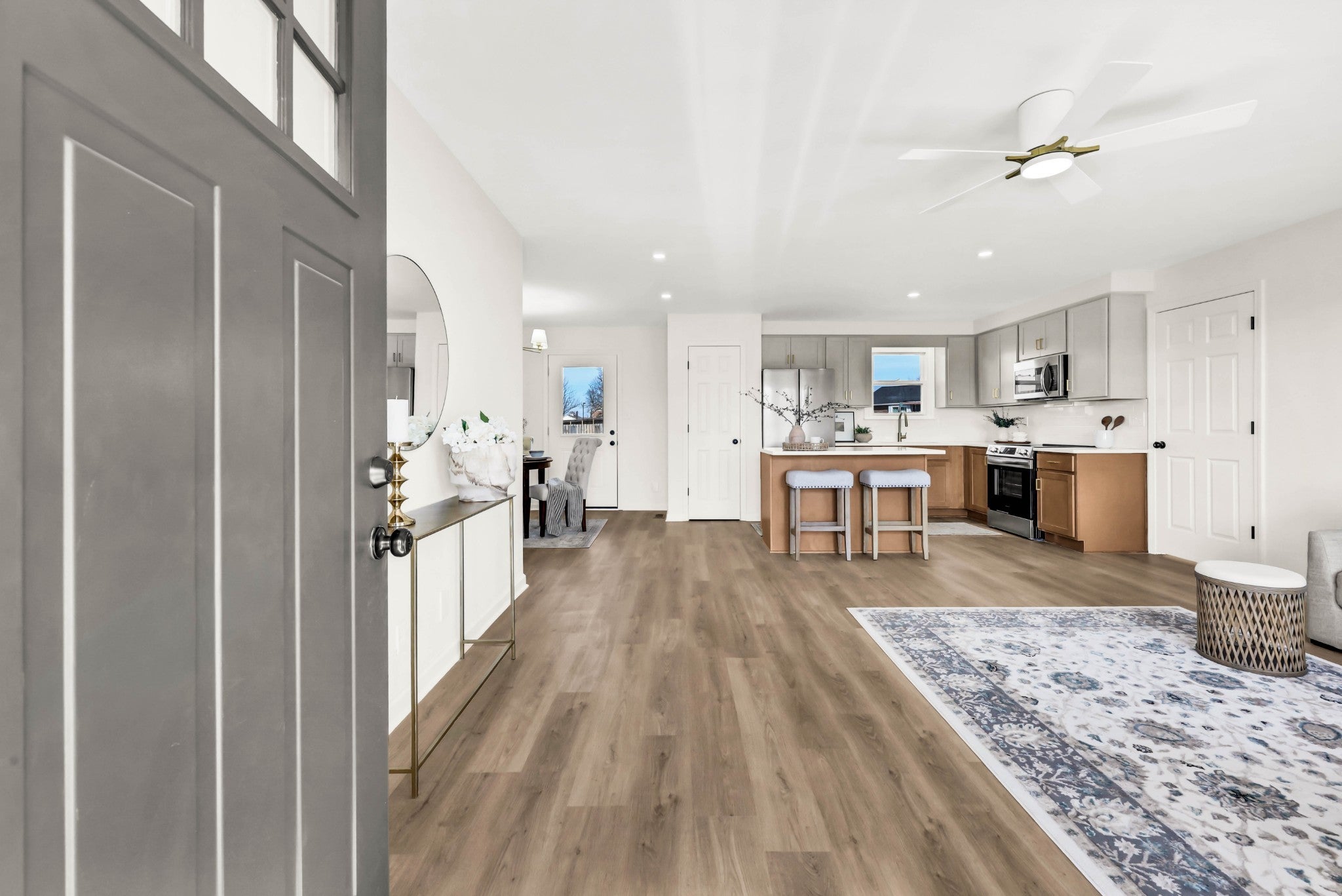 Photo of Listing #3129498